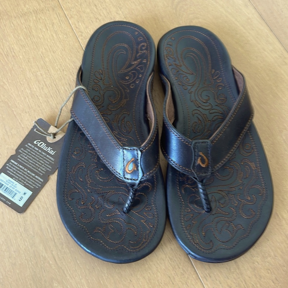 Olukai Waimea men’s size 9 black/black